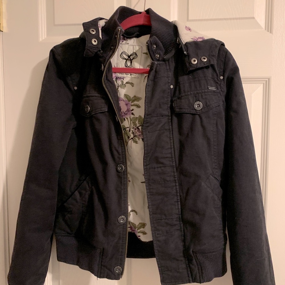Navy blue Aritzia winter coat